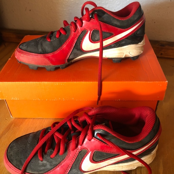 Softball shoes - Picture 2 of 4
